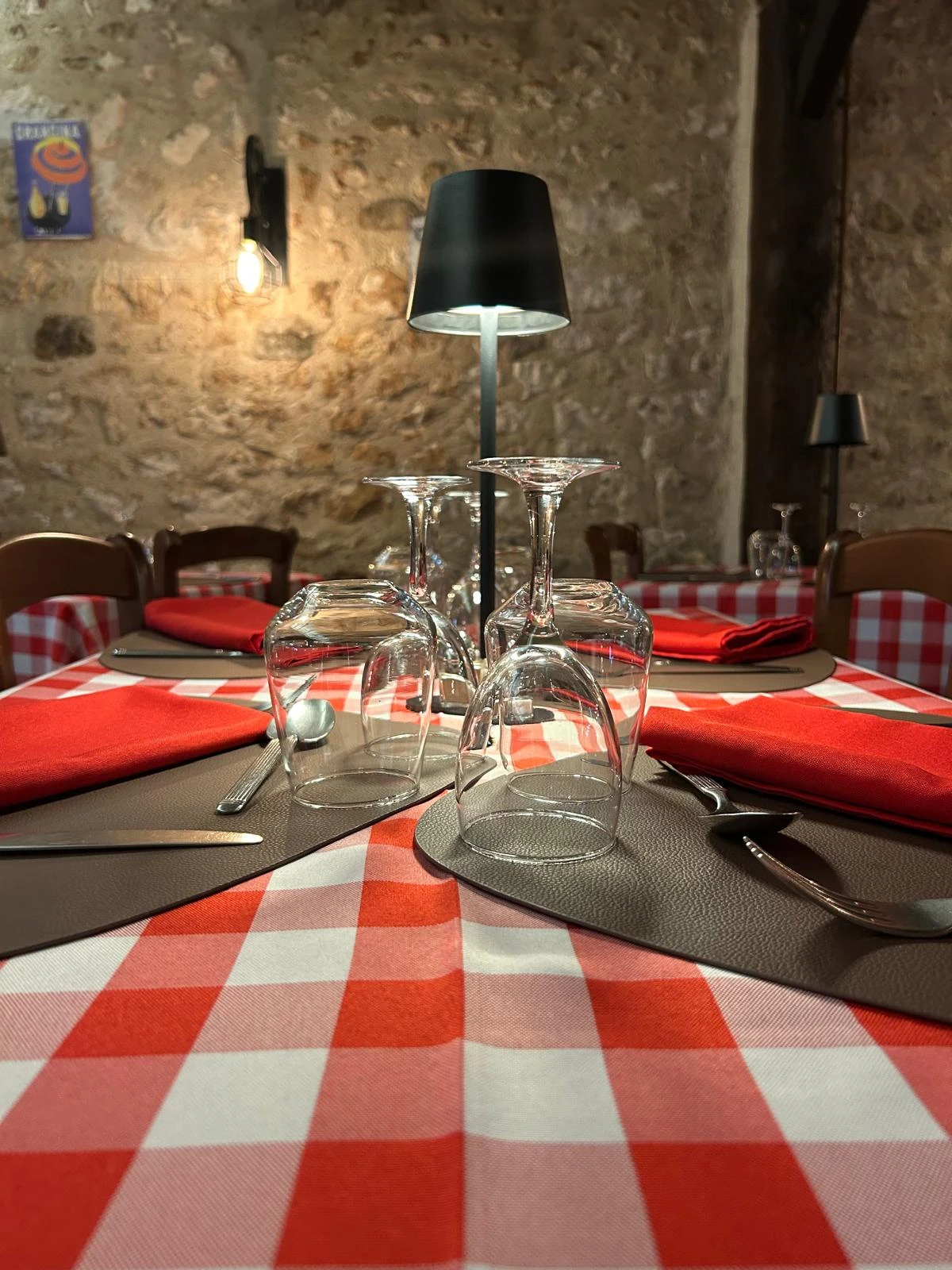 AUBERGE DES MONARDS